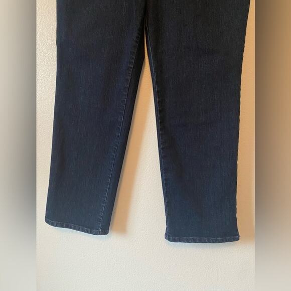 Gloria Vanderbilt Women's 14S Amanda Classic Fit High Rise Stretch Denim Jeans - Picture 4 of 11